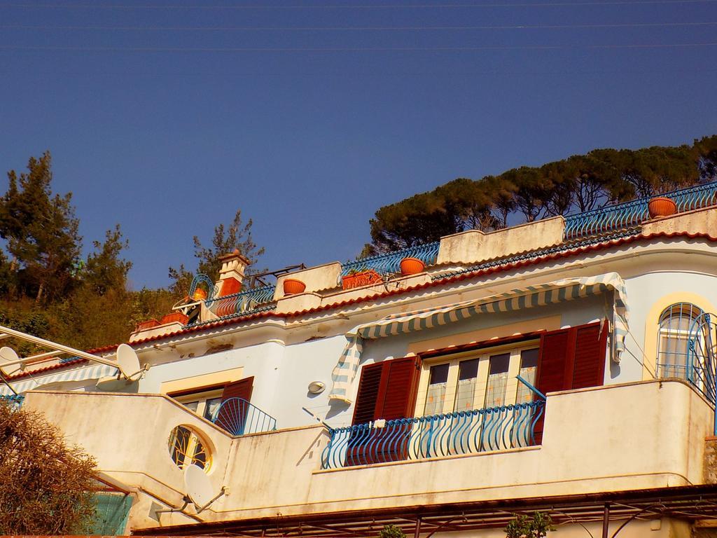Maison De Fleurs Maiori Exterior foto