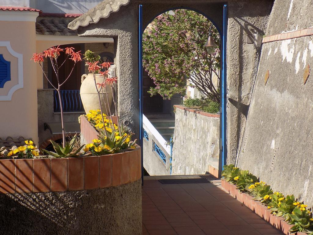 Maison De Fleurs Maiori Exterior foto